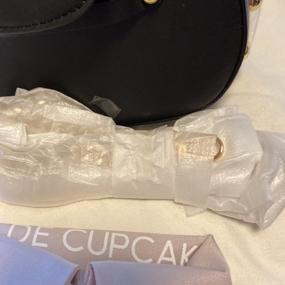 FEMME DE CUPCAKES Mini Crossbody - Picture 8 of 11